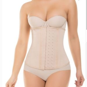 Waist trainer